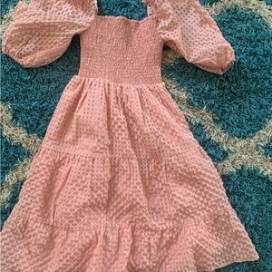 Forever 21 pink summer dress with puff sleeves size small
